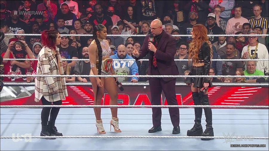 WWE_Monday_Night_Raw_2023_02_13_720p_HDTV_x264-NWCHD_mp4_000494527.jpg