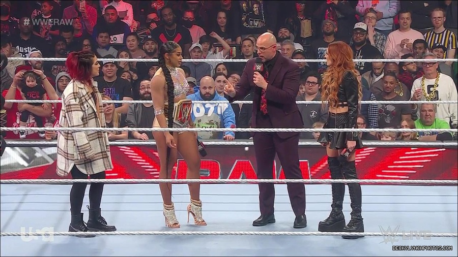 WWE_Monday_Night_Raw_2023_02_13_720p_HDTV_x264-NWCHD_mp4_000494927.jpg