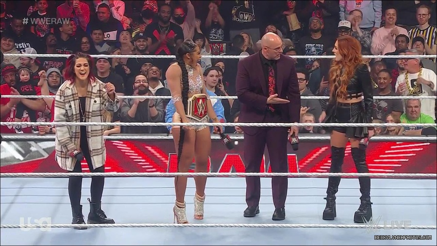 WWE_Monday_Night_Raw_2023_02_13_720p_HDTV_x264-NWCHD_mp4_000506939.jpg