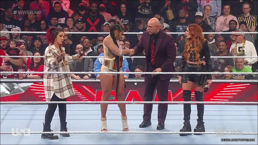 WWE_Monday_Night_Raw_2023_02_13_720p_HDTV_x264-NWCHD_mp4_000510142.jpg