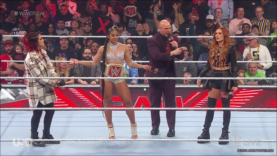 WWE_Monday_Night_Raw_2023_02_13_720p_HDTV_x264-NWCHD_mp4_000515348.jpg