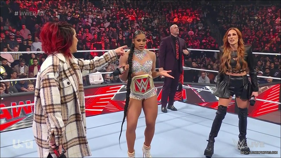 WWE_Monday_Night_Raw_2023_02_13_720p_HDTV_x264-NWCHD_mp4_000540172.jpg