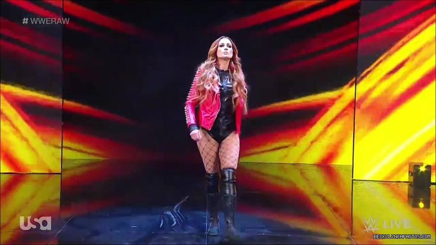 WWE_Monday_Night_Raw_2023_02_13_720p_HDTV_x264-NWCHD_mp4_007066531.jpg