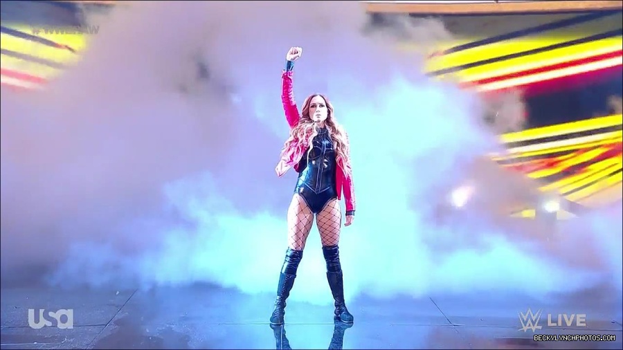WWE_Monday_Night_Raw_2023_02_13_720p_HDTV_x264-NWCHD_mp4_007073337.jpg