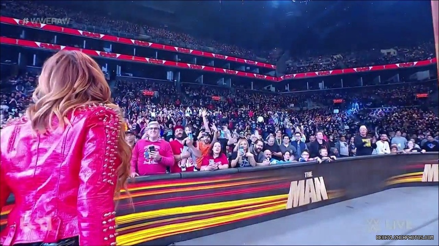 WWE_Monday_Night_Raw_2023_02_13_720p_HDTV_x264-NWCHD_mp4_007094158.jpg