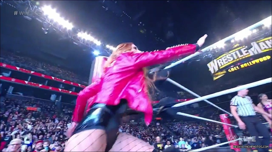 WWE_Monday_Night_Raw_2023_02_13_720p_HDTV_x264-NWCHD_mp4_007096561.jpg
