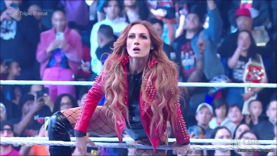 WWE_Monday_Night_Raw_2023_02_13_720p_HDTV_x264-NWCHD_mp4_007106170.jpg