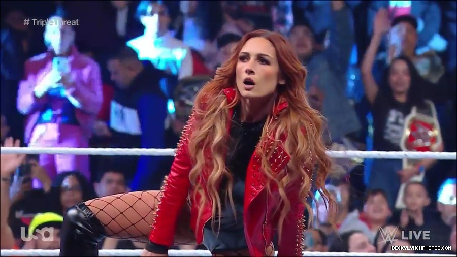 WWE_Monday_Night_Raw_2023_02_13_720p_HDTV_x264-NWCHD_mp4_007107371.jpg