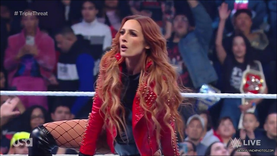 WWE_Monday_Night_Raw_2023_02_13_720p_HDTV_x264-NWCHD_mp4_007107772.jpg