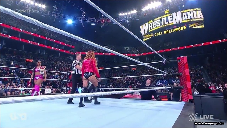 WWE_Monday_Night_Raw_2023_02_13_720p_HDTV_x264-NWCHD_mp4_007112577.jpg