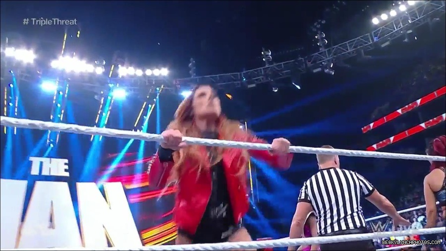 WWE_Monday_Night_Raw_2023_02_13_720p_HDTV_x264-NWCHD_mp4_007114178.jpg