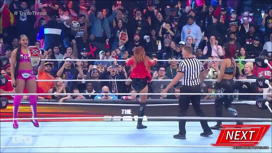 WWE_Monday_Night_Raw_2023_02_13_720p_HDTV_x264-NWCHD_mp4_007122186.jpg