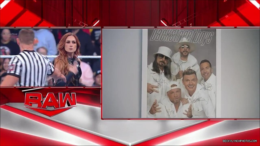 WWE_Monday_Night_Raw_2023_02_13_720p_HDTV_x264-NWCHD_mp4_007139804.jpg
