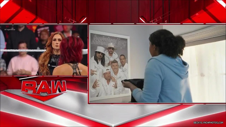 WWE_Monday_Night_Raw_2023_02_13_720p_HDTV_x264-NWCHD_mp4_007141405.jpg