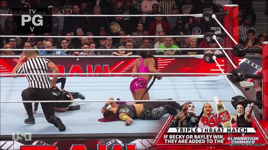 WWE_Monday_Night_Raw_2023_02_13_720p_HDTV_x264-NWCHD_mp4_007847511.jpg