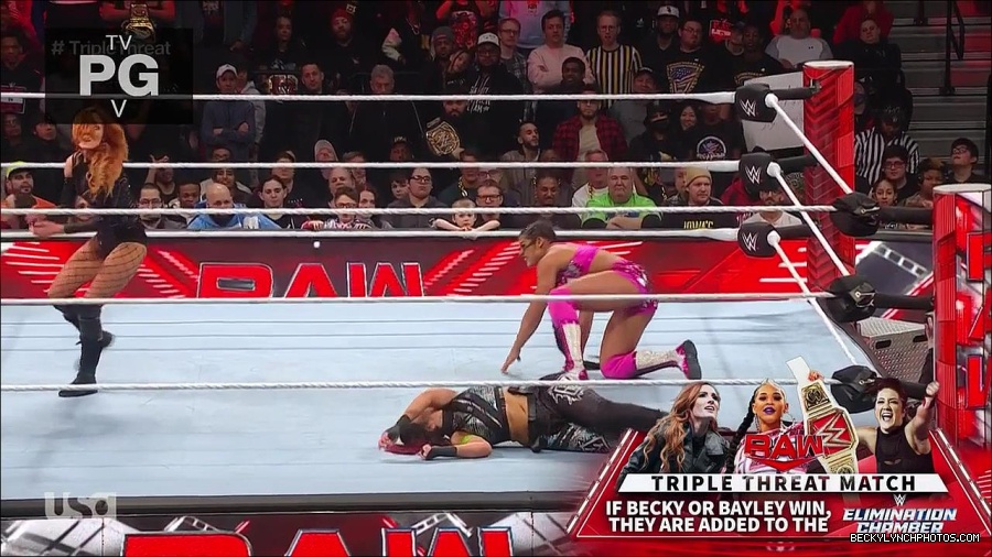 WWE_Monday_Night_Raw_2023_02_13_720p_HDTV_x264-NWCHD_mp4_007849112.jpg