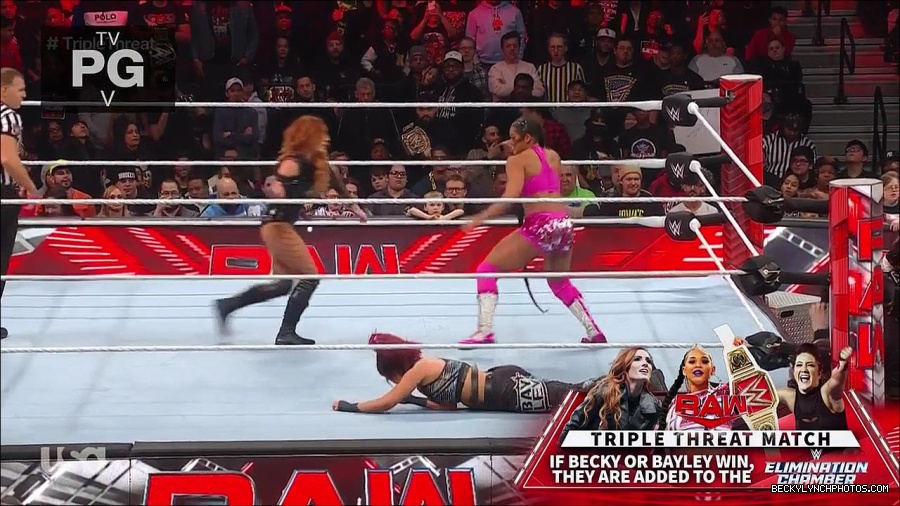 WWE_Monday_Night_Raw_2023_02_13_720p_HDTV_x264-NWCHD_mp4_007850314.jpg