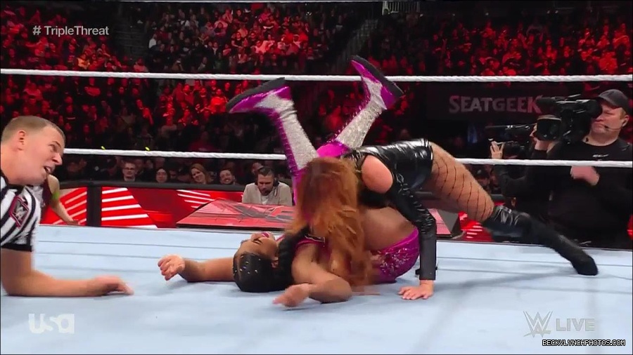 WWE_Monday_Night_Raw_2023_02_13_720p_HDTV_x264-NWCHD_mp4_007861925.jpg