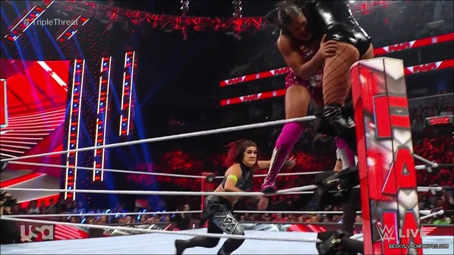 WWE_Monday_Night_Raw_2023_02_13_720p_HDTV_x264-NWCHD_mp4_007885549.jpg