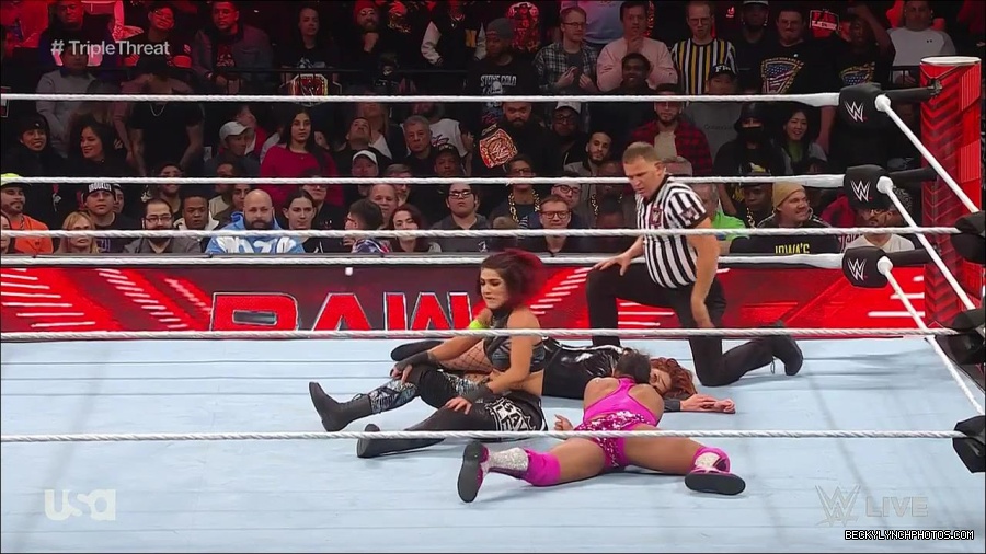 WWE_Monday_Night_Raw_2023_02_13_720p_HDTV_x264-NWCHD_mp4_007906370.jpg