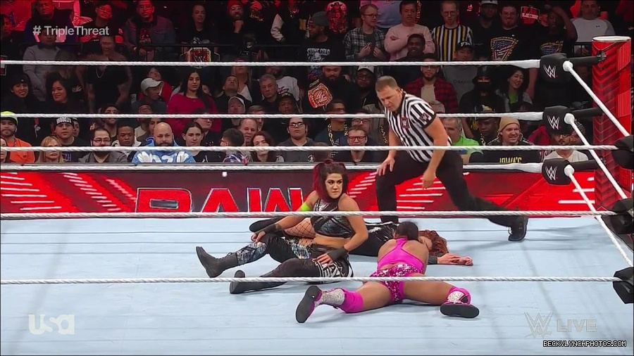 WWE_Monday_Night_Raw_2023_02_13_720p_HDTV_x264-NWCHD_mp4_007906770.jpg