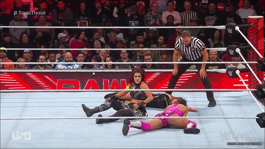 WWE_Monday_Night_Raw_2023_02_13_720p_HDTV_x264-NWCHD_mp4_007907571.jpg