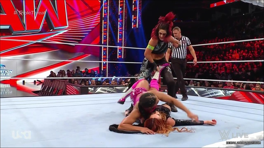 WWE_Monday_Night_Raw_2023_02_13_720p_HDTV_x264-NWCHD_mp4_007930394.jpg