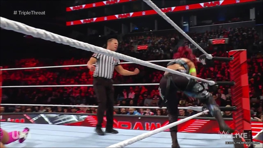 WWE_Monday_Night_Raw_2023_02_13_720p_HDTV_x264-NWCHD_mp4_007934798.jpg