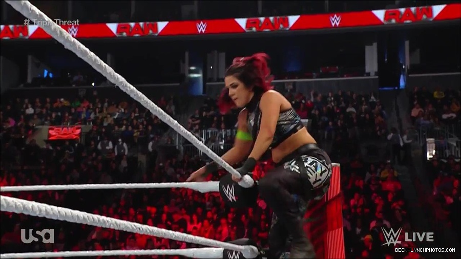 WWE_Monday_Night_Raw_2023_02_13_720p_HDTV_x264-NWCHD_mp4_007937200.jpg