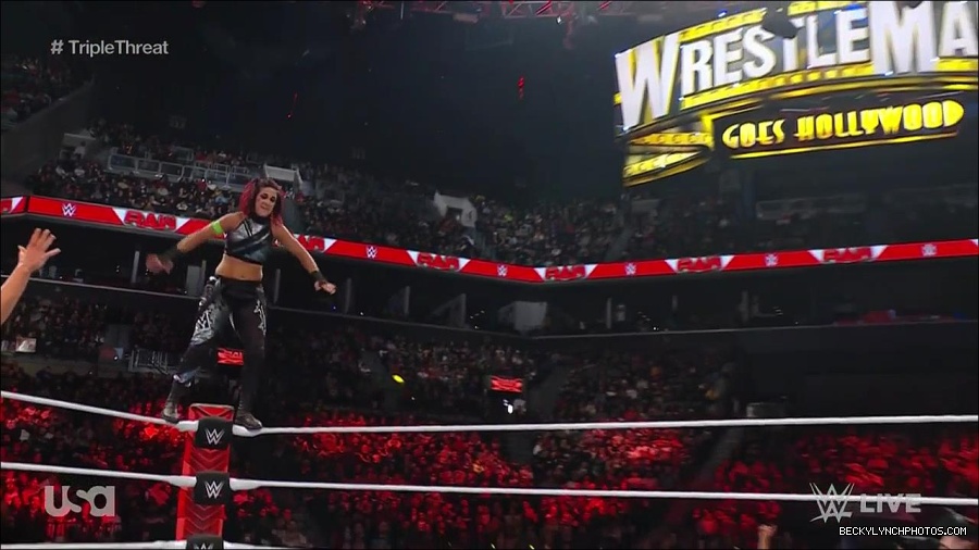 WWE_Monday_Night_Raw_2023_02_13_720p_HDTV_x264-NWCHD_mp4_007944808.jpg