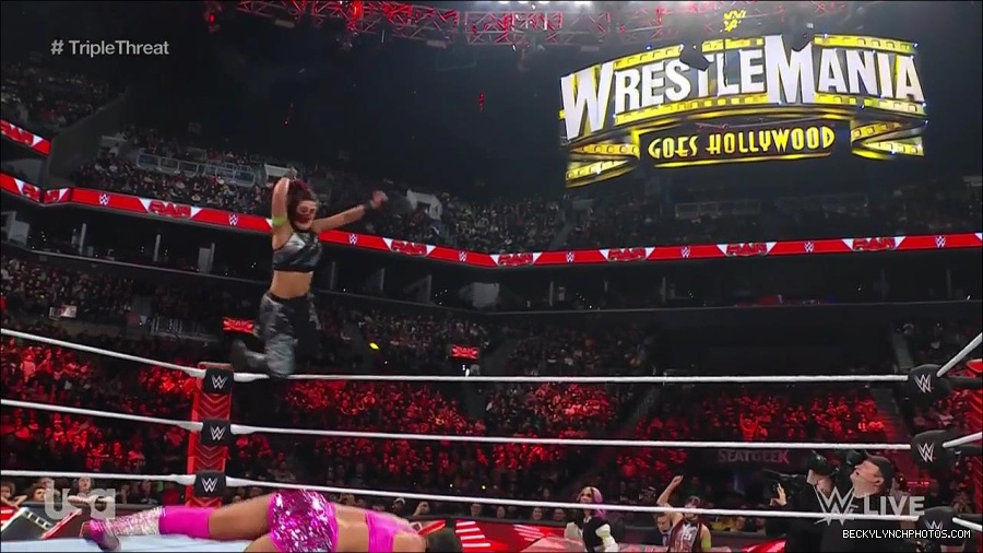WWE_Monday_Night_Raw_2023_02_13_720p_HDTV_x264-NWCHD_mp4_007945609.jpg
