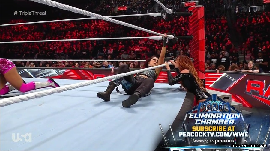 WWE_Monday_Night_Raw_2023_02_13_720p_HDTV_x264-NWCHD_mp4_008026089.jpg