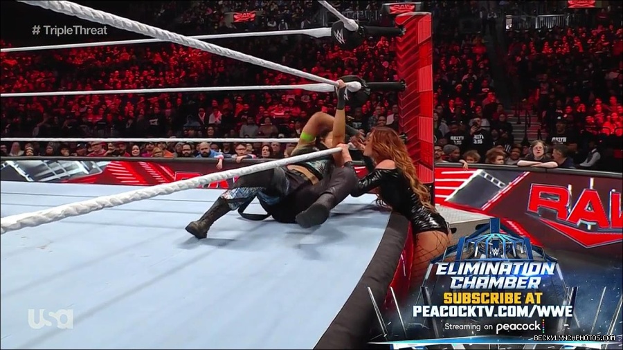 WWE_Monday_Night_Raw_2023_02_13_720p_HDTV_x264-NWCHD_mp4_008026890.jpg