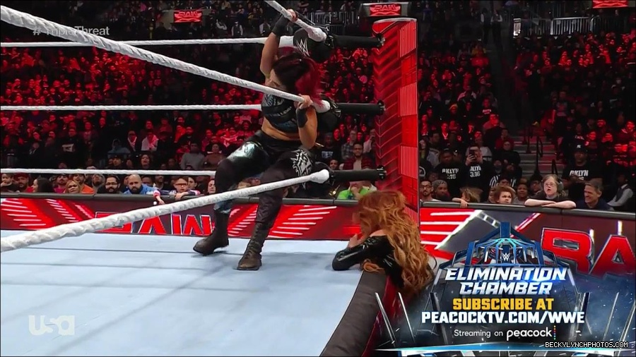 WWE_Monday_Night_Raw_2023_02_13_720p_HDTV_x264-NWCHD_mp4_008029292.jpg