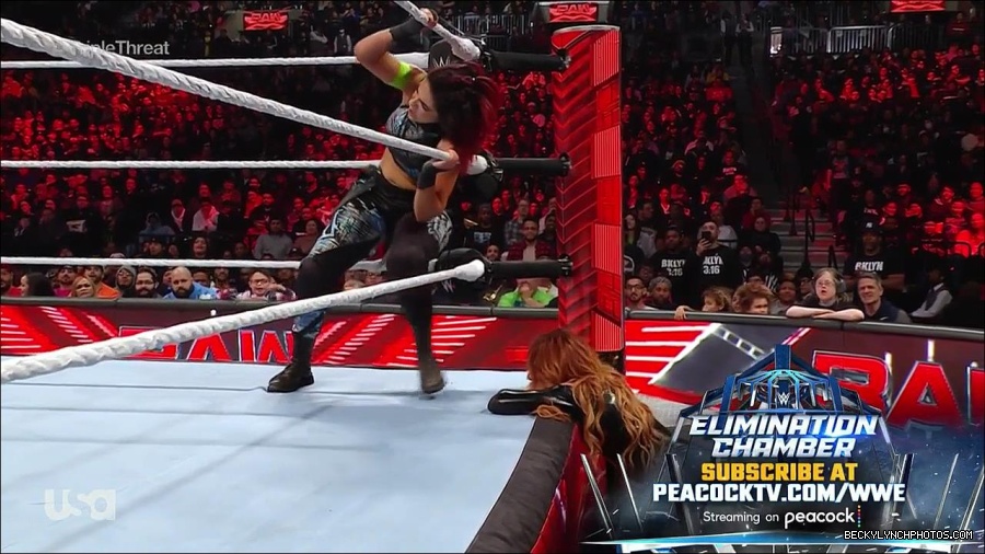 WWE_Monday_Night_Raw_2023_02_13_720p_HDTV_x264-NWCHD_mp4_008030093.jpg