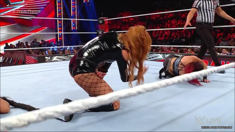 WWE_Monday_Night_Raw_2023_02_13_720p_HDTV_x264-NWCHD_mp4_008047310.jpg