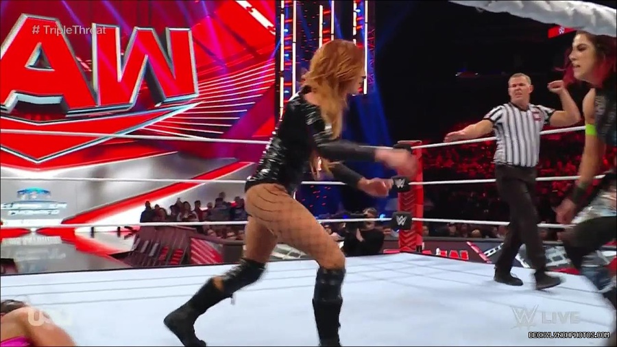 WWE_Monday_Night_Raw_2023_02_13_720p_HDTV_x264-NWCHD_mp4_008049312.jpg