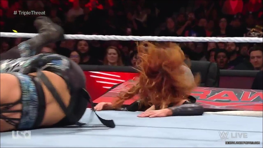 WWE_Monday_Night_Raw_2023_02_13_720p_HDTV_x264-NWCHD_mp4_008056119.jpg