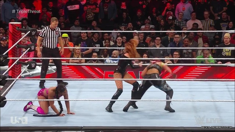 WWE_Monday_Night_Raw_2023_02_13_720p_HDTV_x264-NWCHD_mp4_008220784.jpg