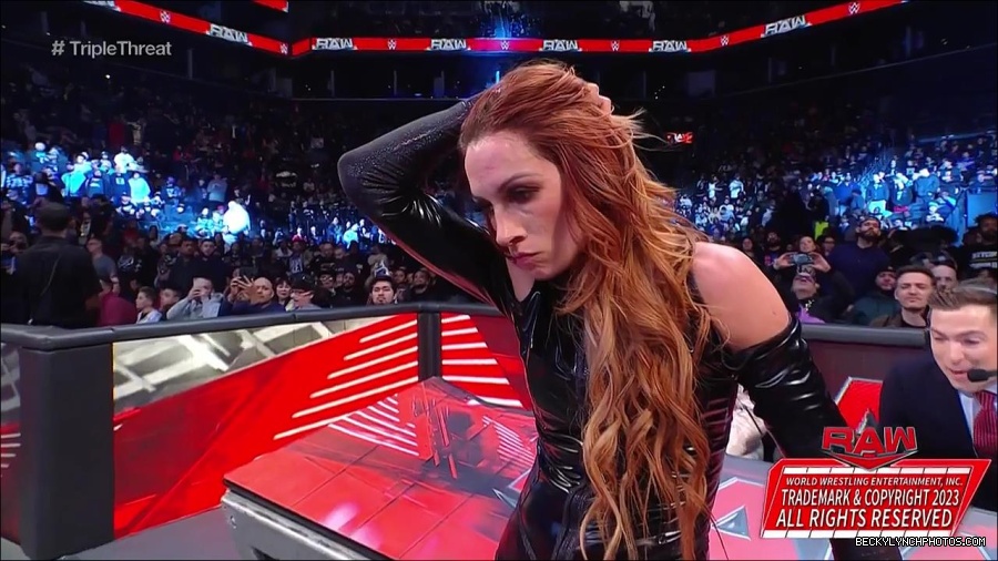 WWE_Monday_Night_Raw_2023_02_13_720p_HDTV_x264-NWCHD_mp4_008470233.jpg