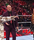 WWE_Monday_Night_Raw_2023_02_13_720p_HDTV_x264-NWCHD_mp4_000348781.jpg