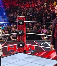 WWE_Monday_Night_Raw_2023_02_13_720p_HDTV_x264-NWCHD_mp4_000351984.jpg