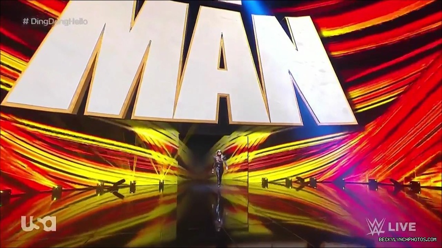 WWE_Monday_Night_Raw_2023_02_20_720p_HDTV_x264-NWCHD_mp4_005995027.jpg