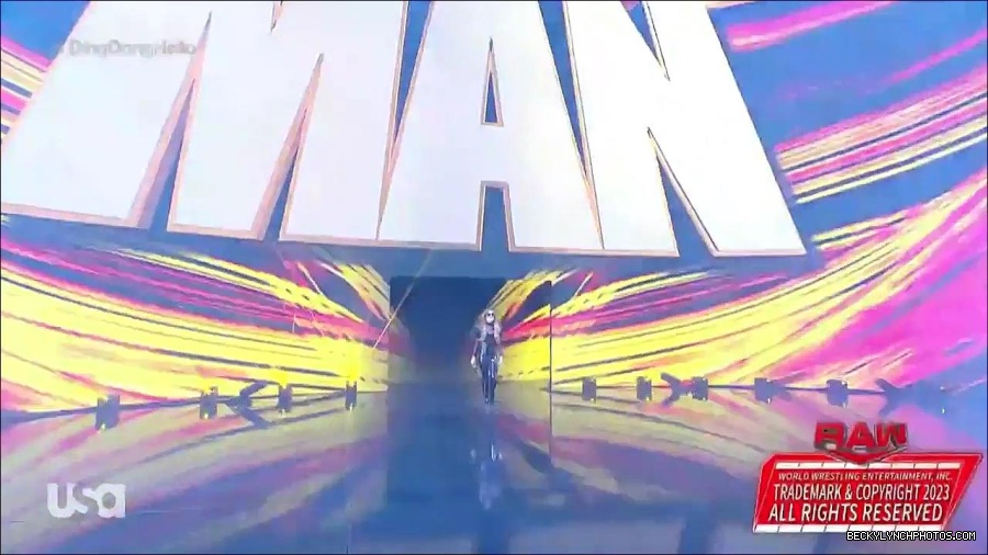 WWE_Monday_Night_Raw_2023_02_20_720p_HDTV_x264-NWCHD_mp4_005995427.jpg