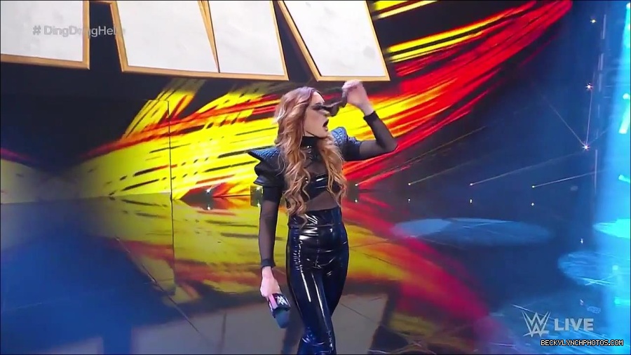 WWE_Monday_Night_Raw_2023_02_20_720p_HDTV_x264-NWCHD_mp4_006005838.jpg