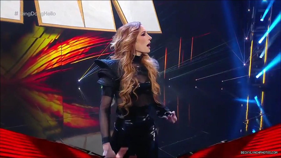 WWE_Monday_Night_Raw_2023_02_20_720p_HDTV_x264-NWCHD_mp4_006007039.jpg