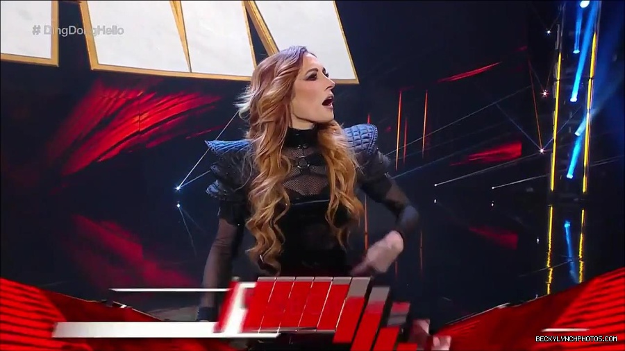 WWE_Monday_Night_Raw_2023_02_20_720p_HDTV_x264-NWCHD_mp4_006007439.jpg