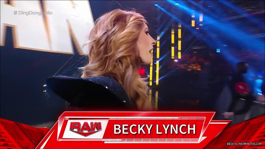 WWE_Monday_Night_Raw_2023_02_20_720p_HDTV_x264-NWCHD_mp4_006010242.jpg