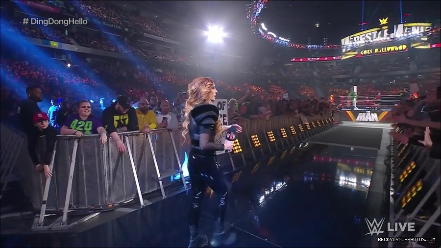 WWE_Monday_Night_Raw_2023_02_20_720p_HDTV_x264-NWCHD_mp4_006012244.jpg