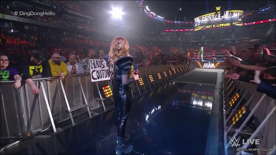 WWE_Monday_Night_Raw_2023_02_20_720p_HDTV_x264-NWCHD_mp4_006014246.jpg